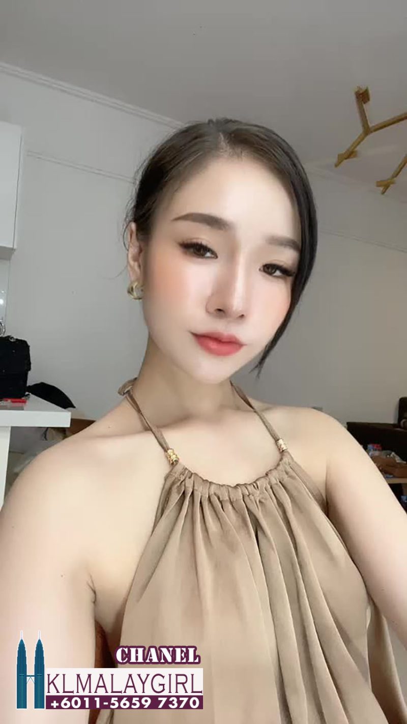 KL Escort Chanel 5